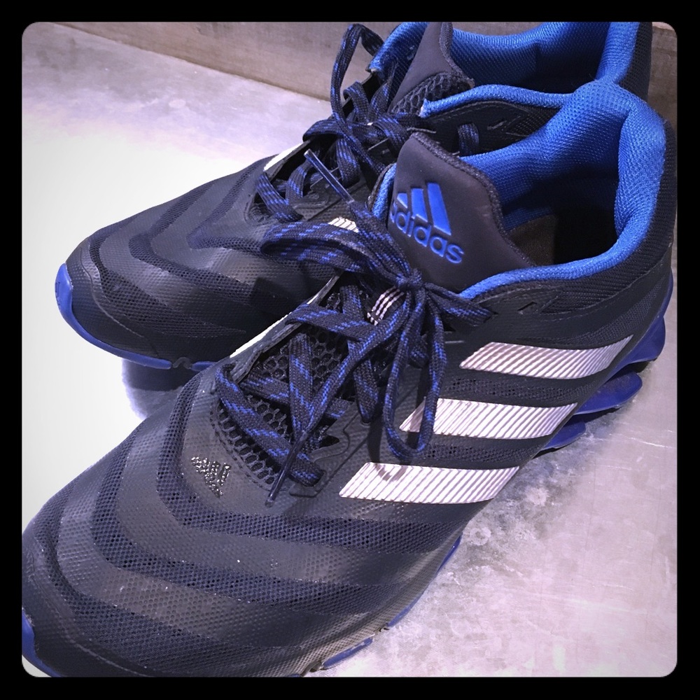 Adidas Metallic Men’s spring blade